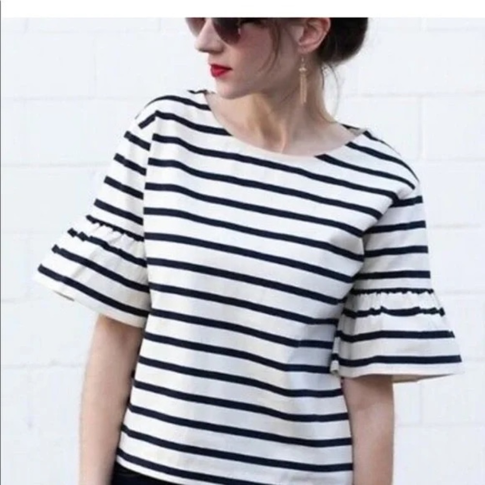 J CREW Bell Sleeve Blouse Navy Cream Ruffled Nautical Preppy Womens Small